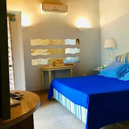 Masseria Siri Oda ve Kahvaltı Monopoli